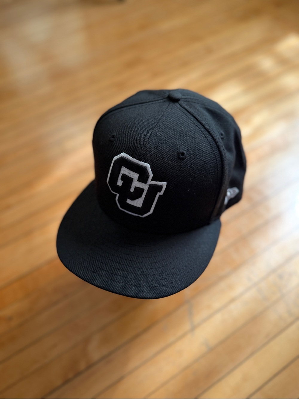 NWOT Colorado Buffaloes CU New Era 59Fifty Fitted Black NCAA Hat Men's Sz. 7 1/2